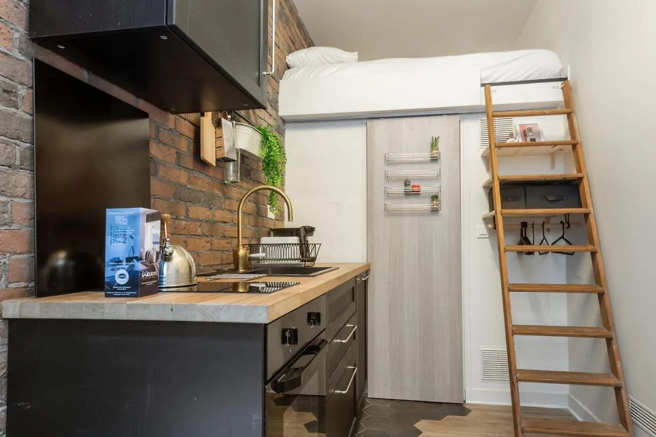 Charming Industrial-Style Studio Just Nearby Montmartre In Paris - Welkeys Daire